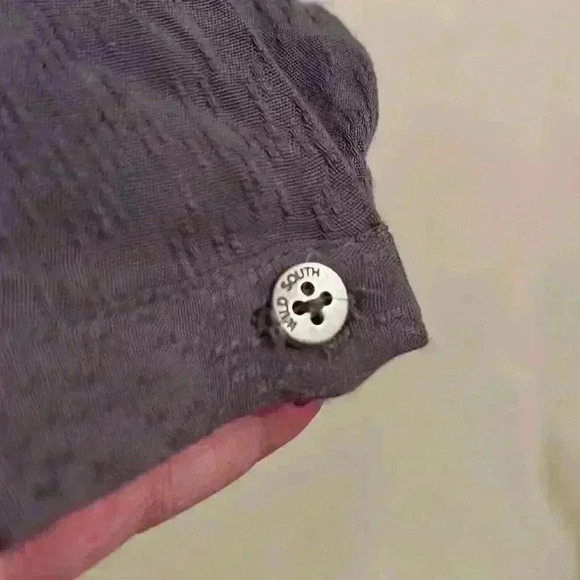 Wild South New Zealand Viscose Gray Textured Long Sleeve Blouse Size 8 - Picture 4 of 11